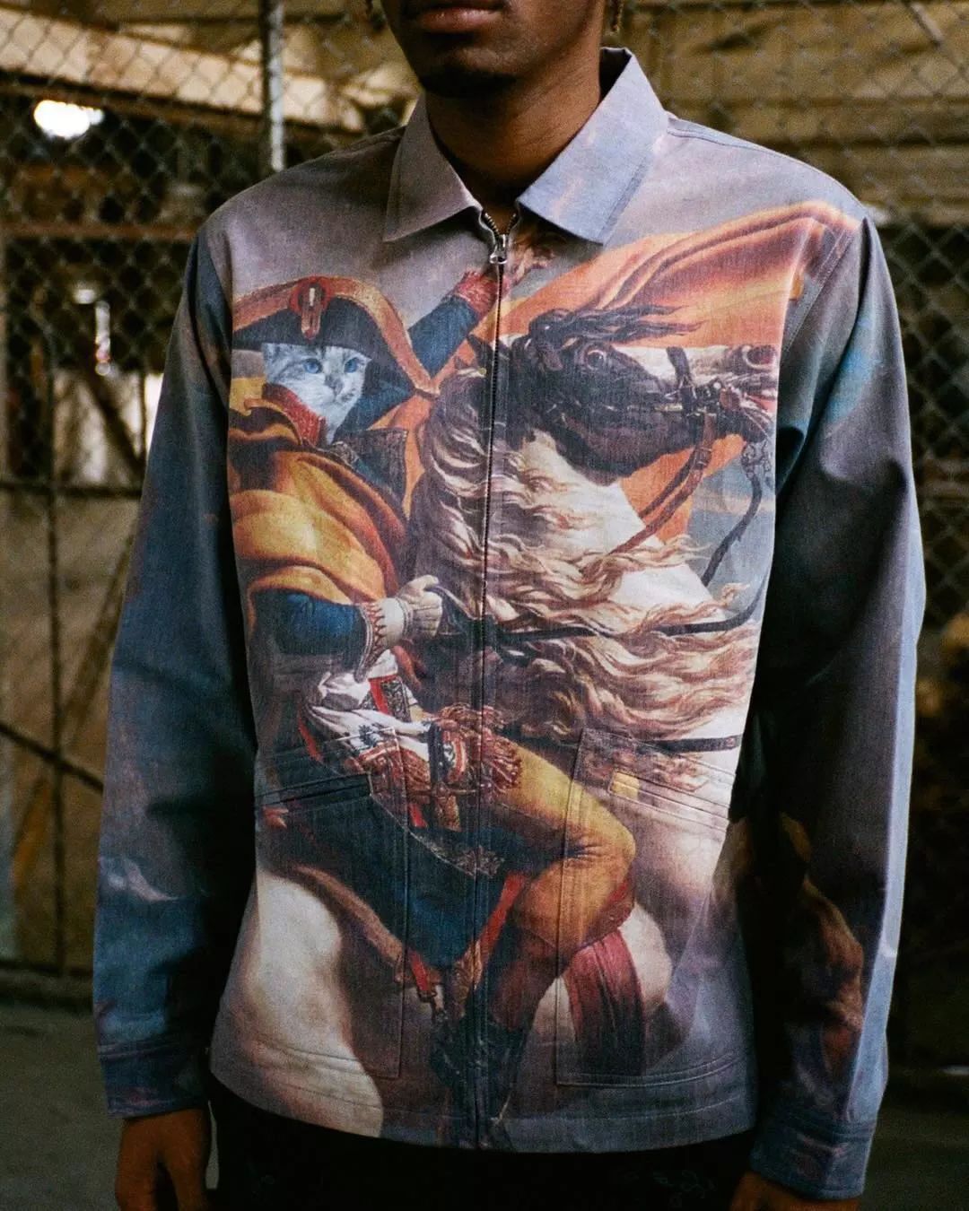 潮闻快食TravisScottxAF1再爆新联乘,ABATHINGAPE发售在即