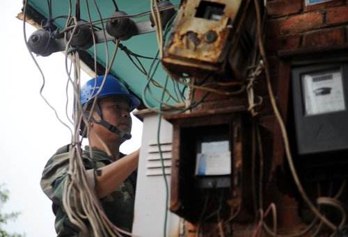 电工为啥干不到七年,为什么老电工都不愿从事电工工作