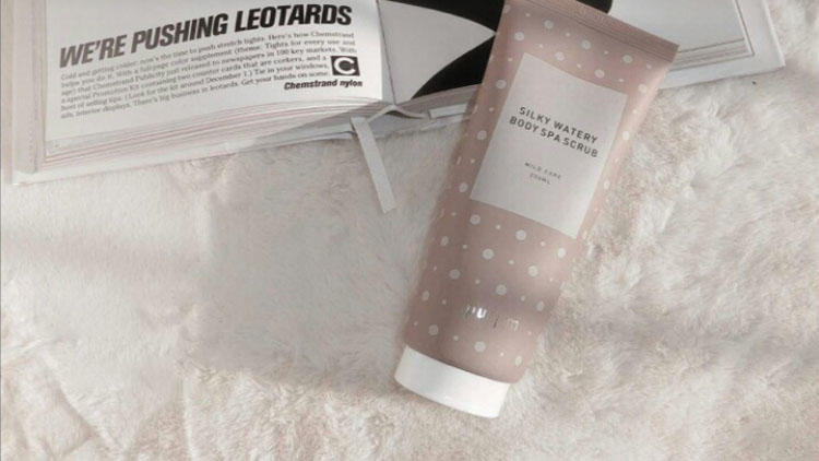 婴儿美白磨砂膏,婴儿油磨砂膏去鸡皮肤