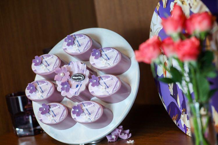 甜美迪丽热巴现身哈根达斯,迪丽热巴出席哈根达斯