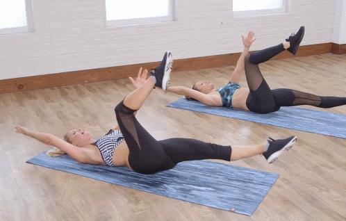 马甲线的训练方法七天一个动作,马甲线训练方法5天打卡1个动作