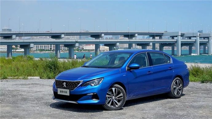 法系车标致408碰撞测试,全新东风标致408车型介绍