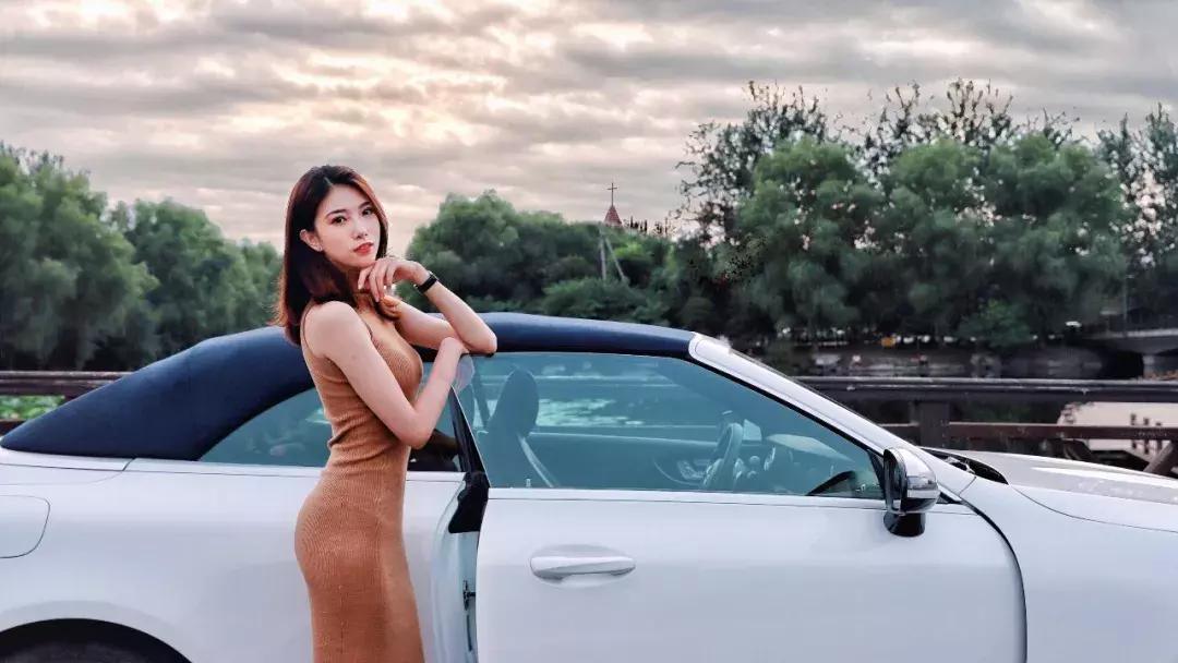 70万敞篷轿跑四座选哪个,适合女生开的敞篷跑车70万左右