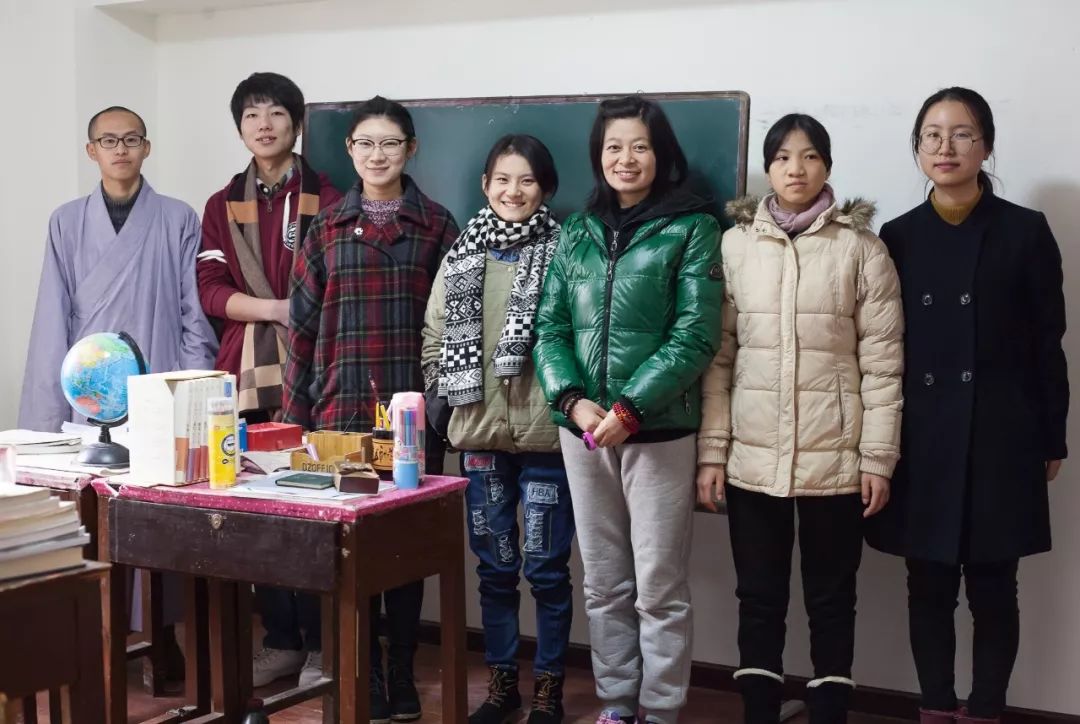 90后和尚出家生活,90后和尚隐居山林