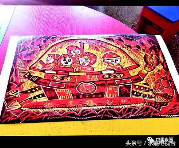 永嘉这位小女孩凭借一幅科幻画,一路过关获国家级一等奖!