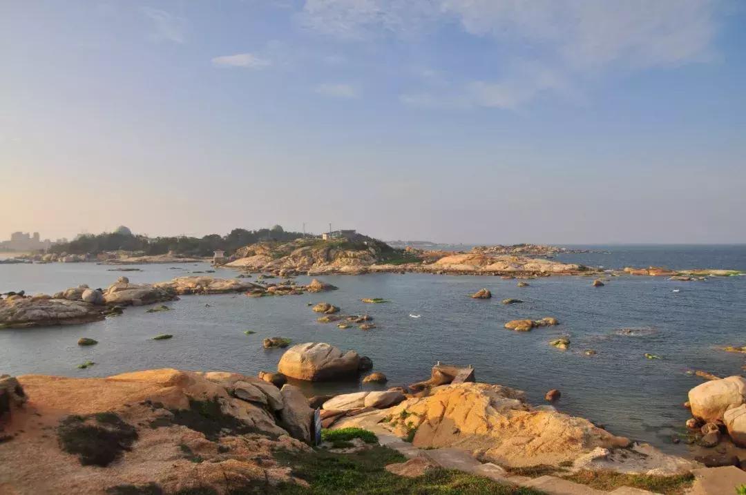 438元住*海湾红**海边酒店!豪享海鲜大餐、快艇出海、撒网打鱼等等