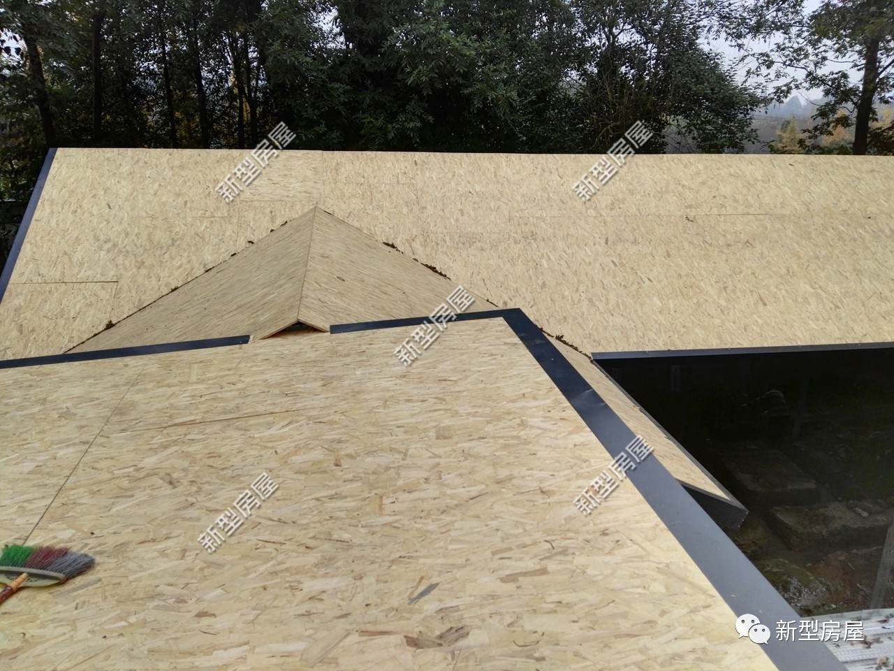 农村建180平的轻钢别墅需多少钱,农村建房怎么建结实牢固