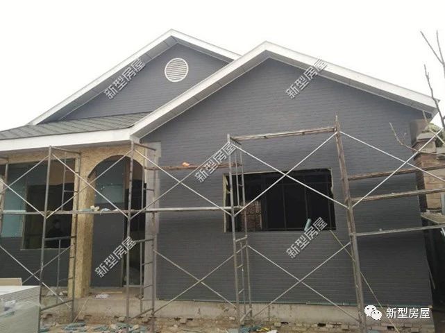 农村建180平的轻钢别墅需多少钱,农村建房怎么建结实牢固