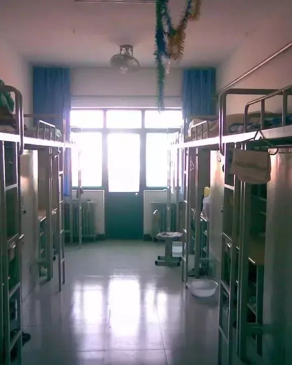 公寓入住指南模板,大海景房住宿推荐