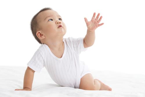 凡士林有什么作用怎么使用,凡士林妙用护肤