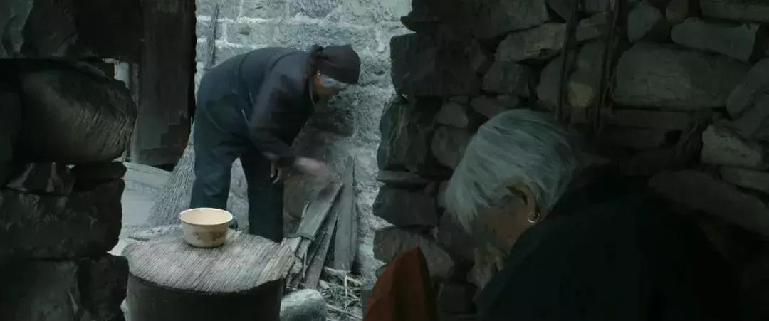 这片不能看！说是虚构，画面却真实得触目惊心……