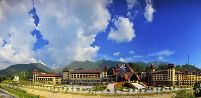 韶关曲江乳源诗友结袂自然游集诗三十首