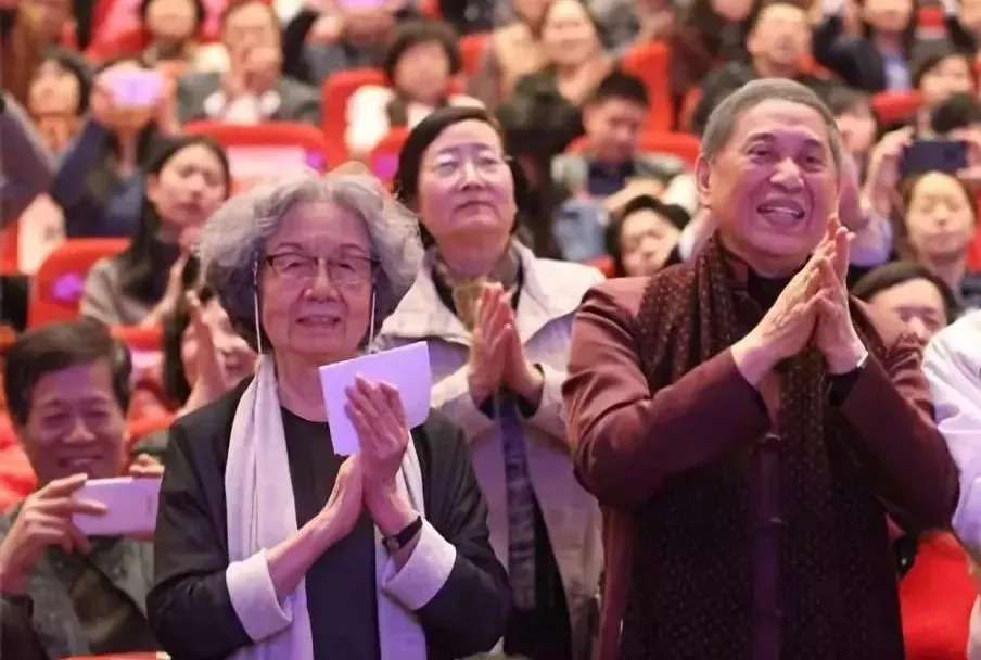 张爱玲与林徽因谁更有才,张爱玲和林徽因她们谁更厉害