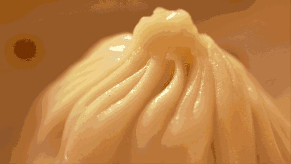 当年要是我没去批发美容美发产品，现在哪里还有小杨生煎的机会！