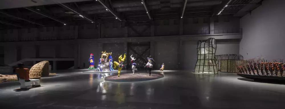 妮基圣法勒作品,妮基圣法勒作品解读