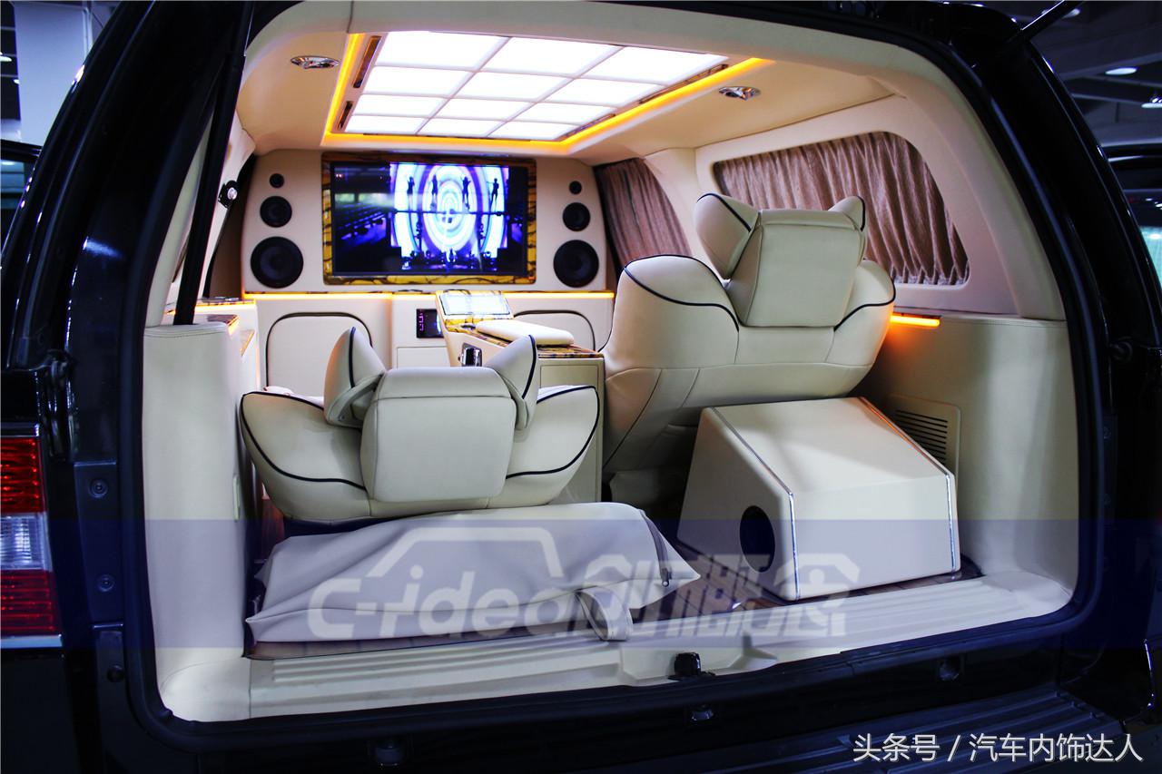 林肯领航员不加长第三排内饰,非凡领袖风范