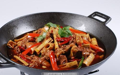 锈铁锅怎样除锈,铁锅久了不用怎么保养才防止上锈