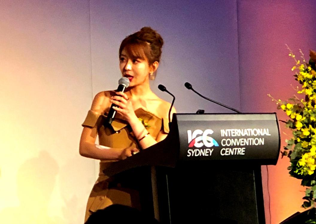 澳中新跨境电子商务：机遇挑战并存