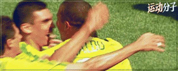 2002巴西3r组合,巴西3r组合拿到几次世界杯冠军