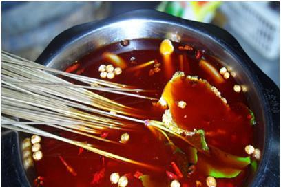 最近最火的麻辣烫配方教学,麻辣烫做法技术培训