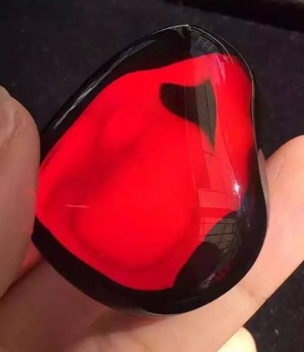 血珀为什么会裂,血珀有裂