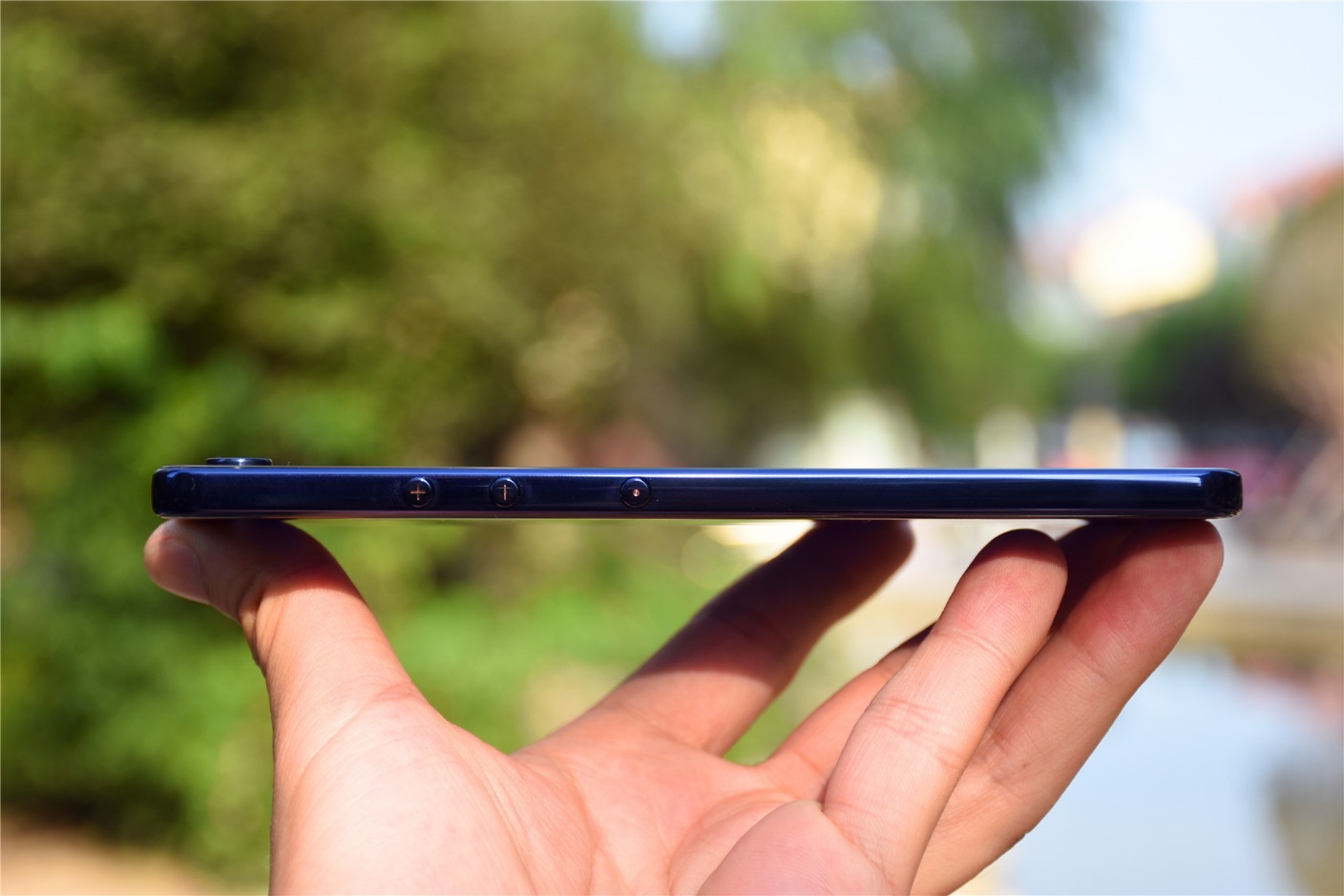 坚果pro2s和坚果pro2区别,锤子坚果pro2s游戏测评