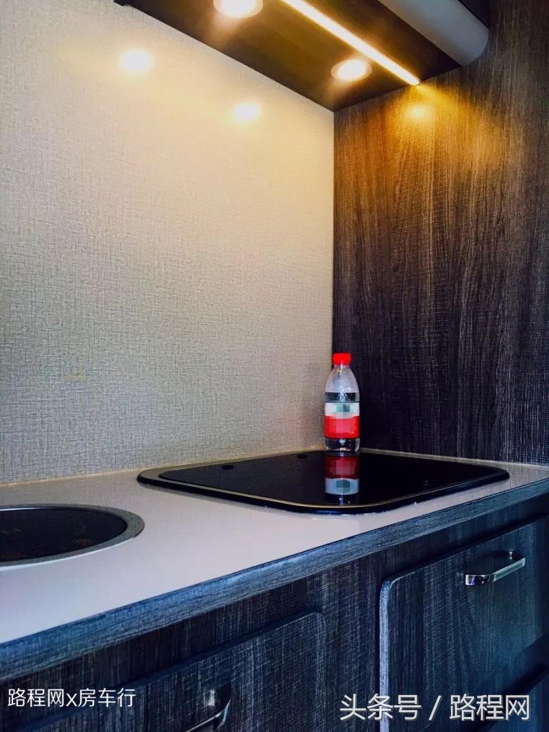 江铃d-max单排越野房车,江铃dmax单排越野房车游记