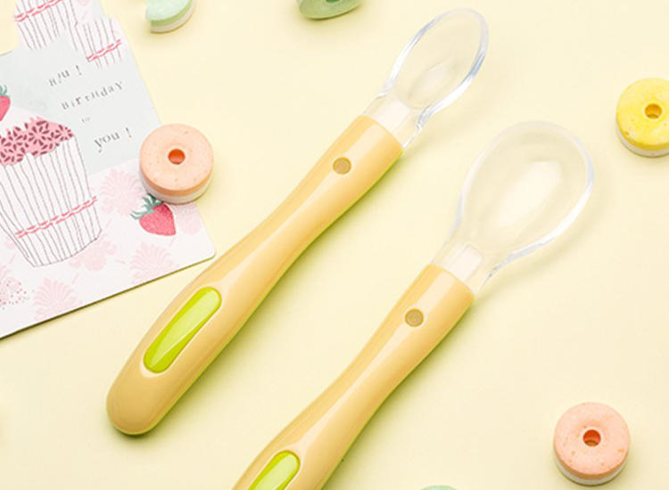 硅胶辅食勺,宝宝辅食6个月硅胶软勺