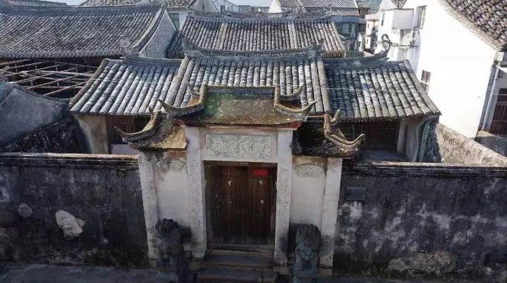 穿越时光隧道的故事,穿越时光隧道传说