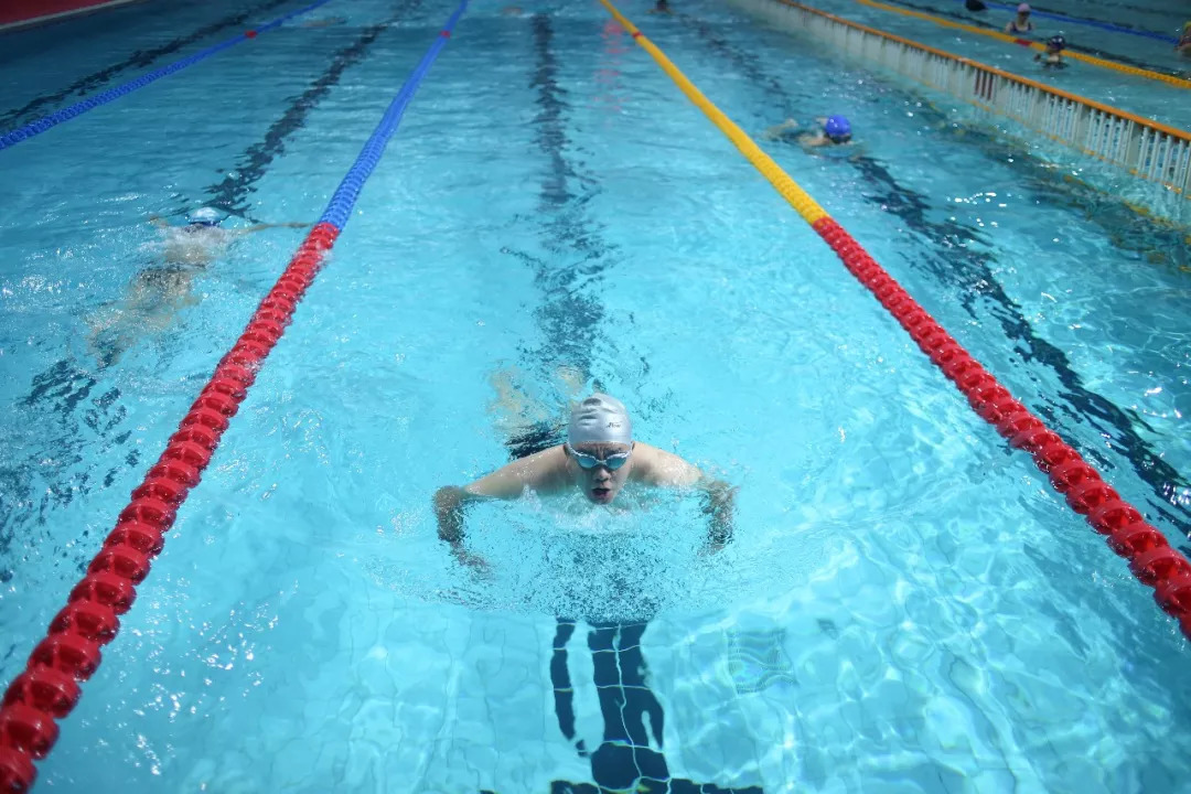 映象青白江｜汗流浃背才快活！傍晚的文体中心有最活力激情的一面！