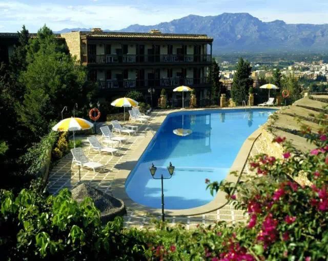 西班牙宫殿风景酒店,亚洲唯一的城堡酒店