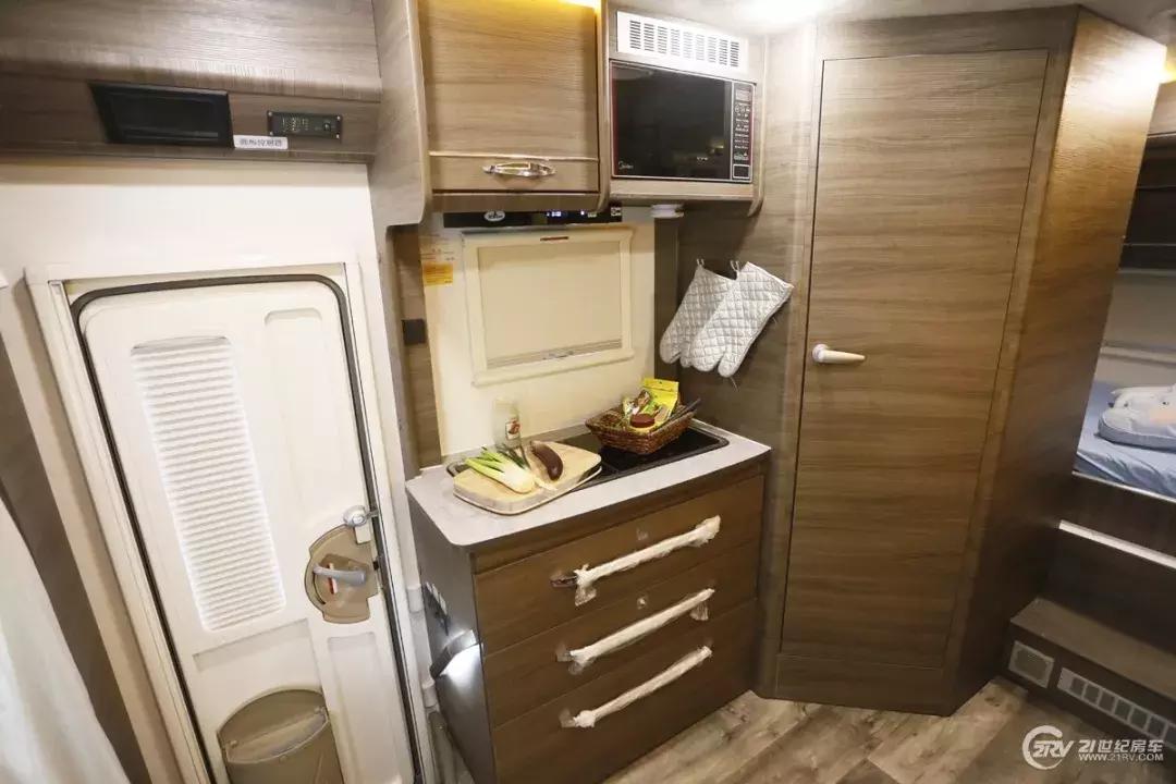 最贵房车排行榜,最贵房车价值近千万堪比豪宅