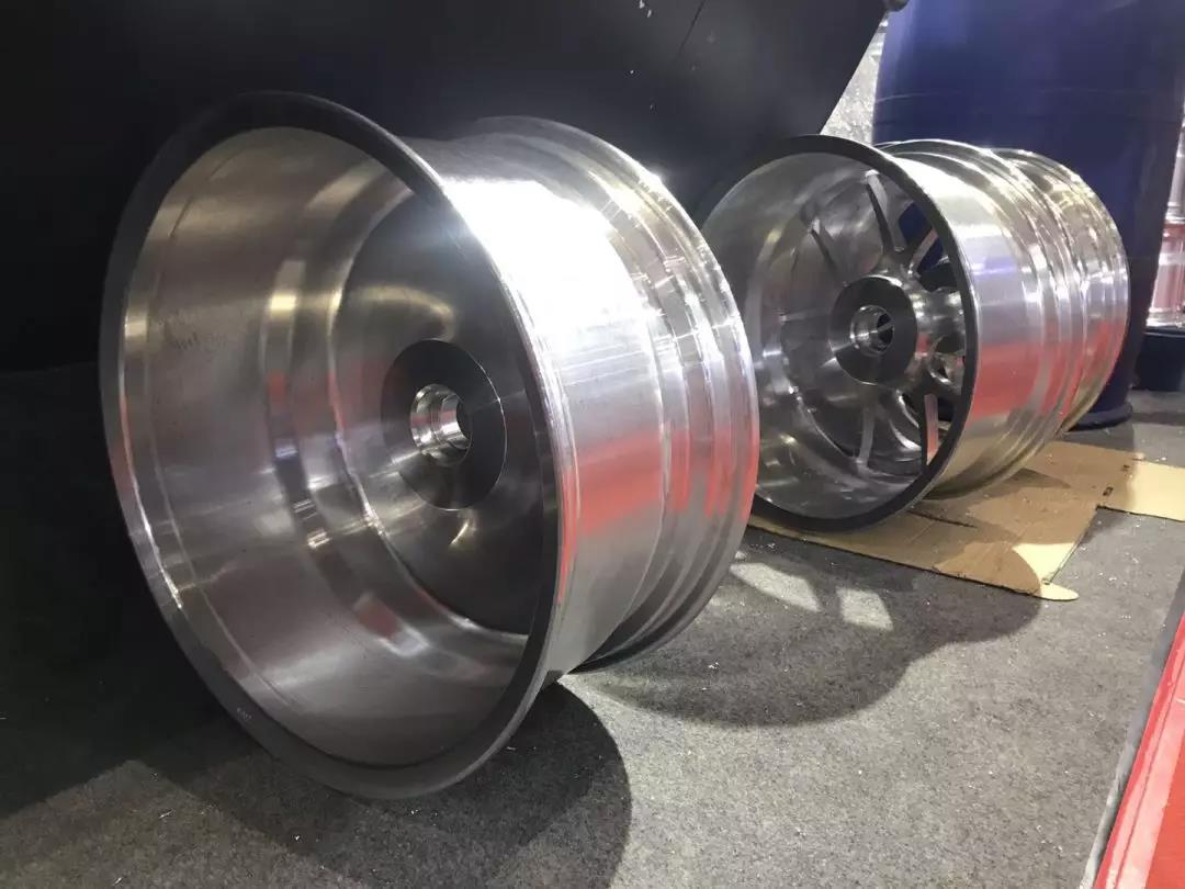 锻造轮毂可以选装吗,锻造轮毂值不值得买