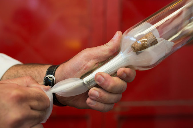 葡萄酒瓶上的软木塞,葡萄酒瓶软木塞