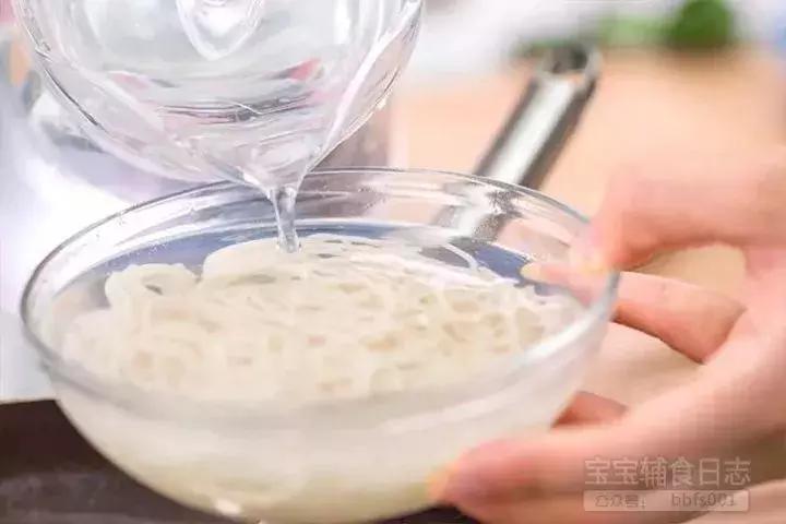 辅食加点奶粉,辅食加什么补钙