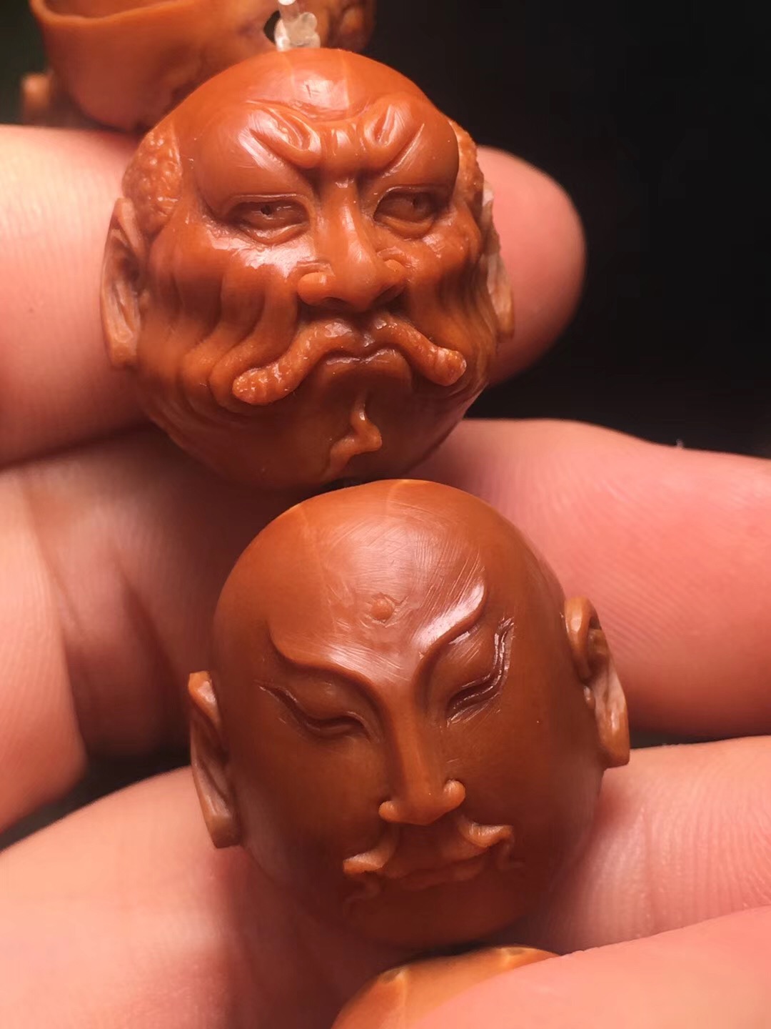 橄榄核玉化需要多少时间才能盘玩,橄榄核怎么盘玩才能玉化得快