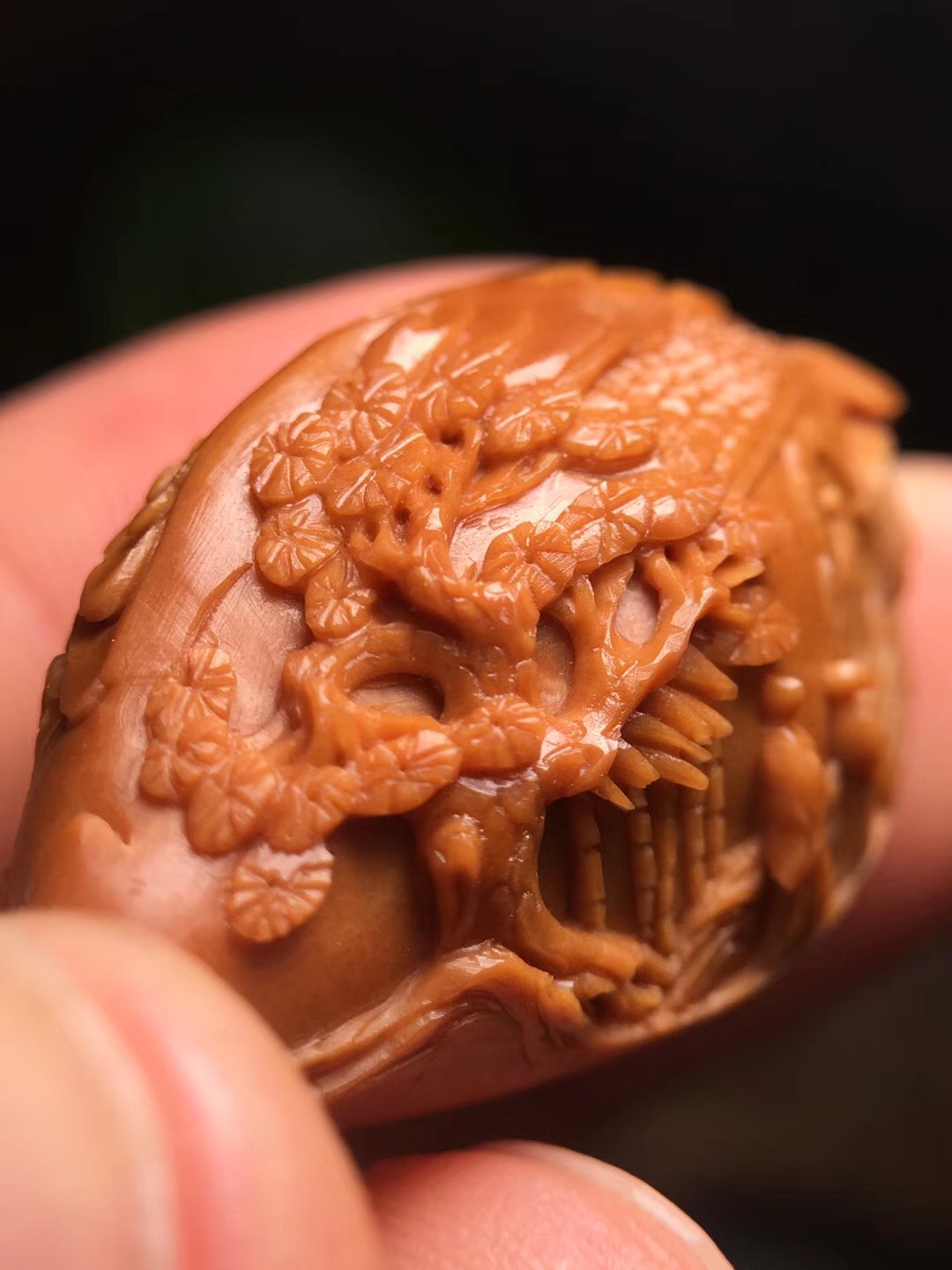 橄榄核玉化需要多少时间才能盘玩,橄榄核怎么盘玩才能玉化得快