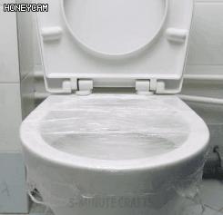 保鲜膜堵马桶,马桶堵了如何用保鲜膜