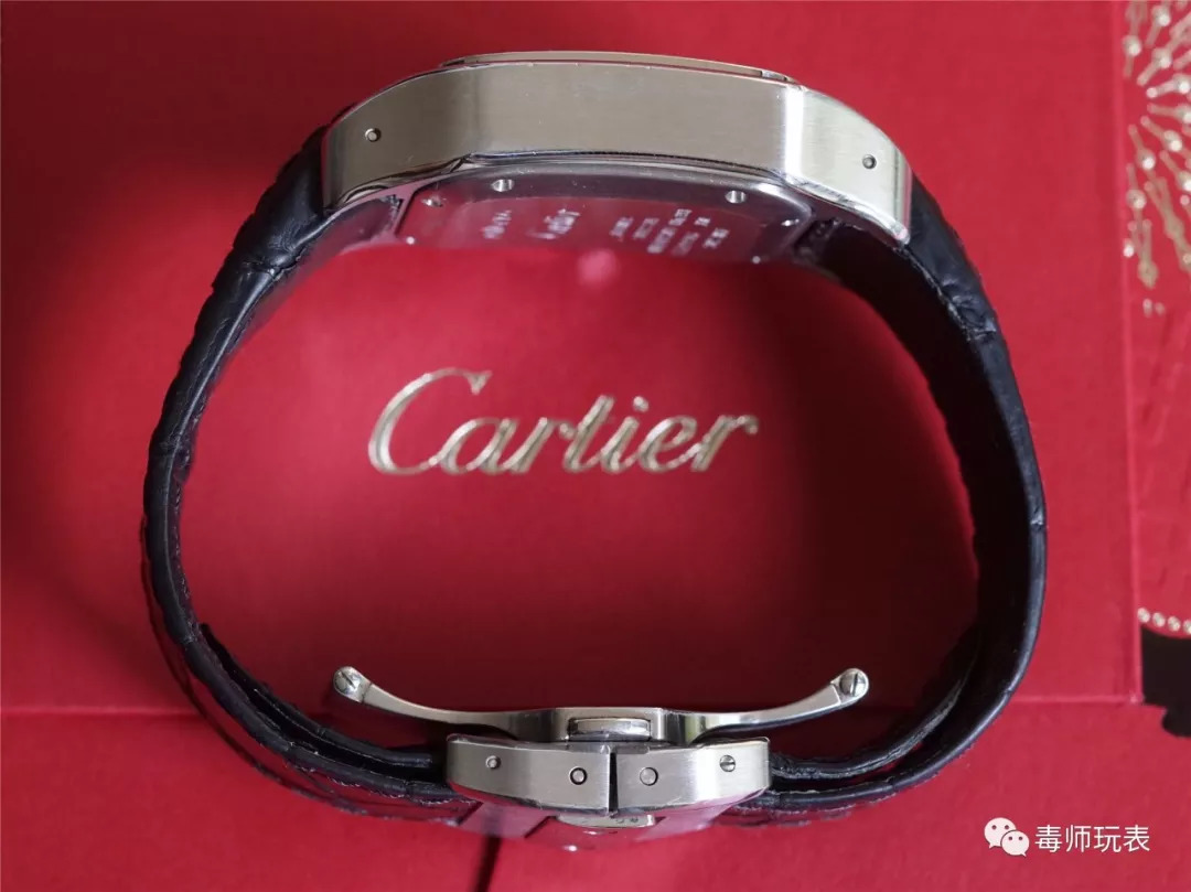 卡地亚山度士反面螺丝,卡地亚山度士介绍