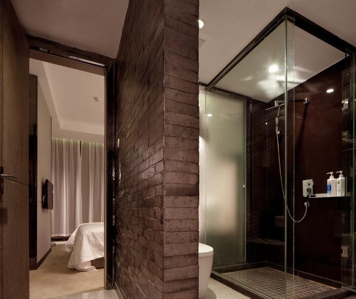 宾馆卫生间为什么是玻璃透明的,酒店卫生间玻璃为什么是透明