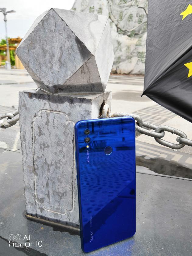 用荣耀note10打新版王者卡,荣耀note10屏幕真的很好吗