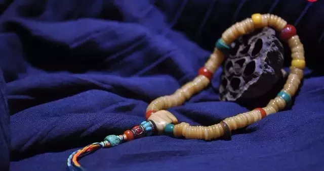 论色彩搭配,串珠色彩搭配高级感