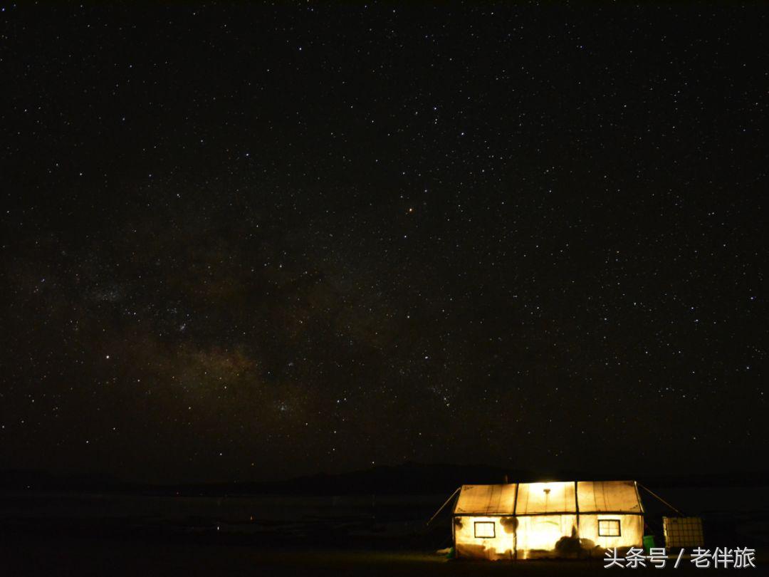 公益、毒枭、足球、电影——“老伴旅”分享“壮游者”四个好故事