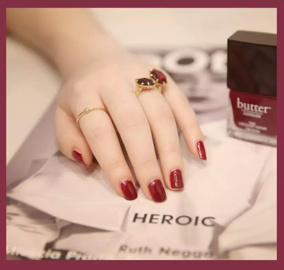 磨砂黑色甲油,甲油胶新手平价推荐试色