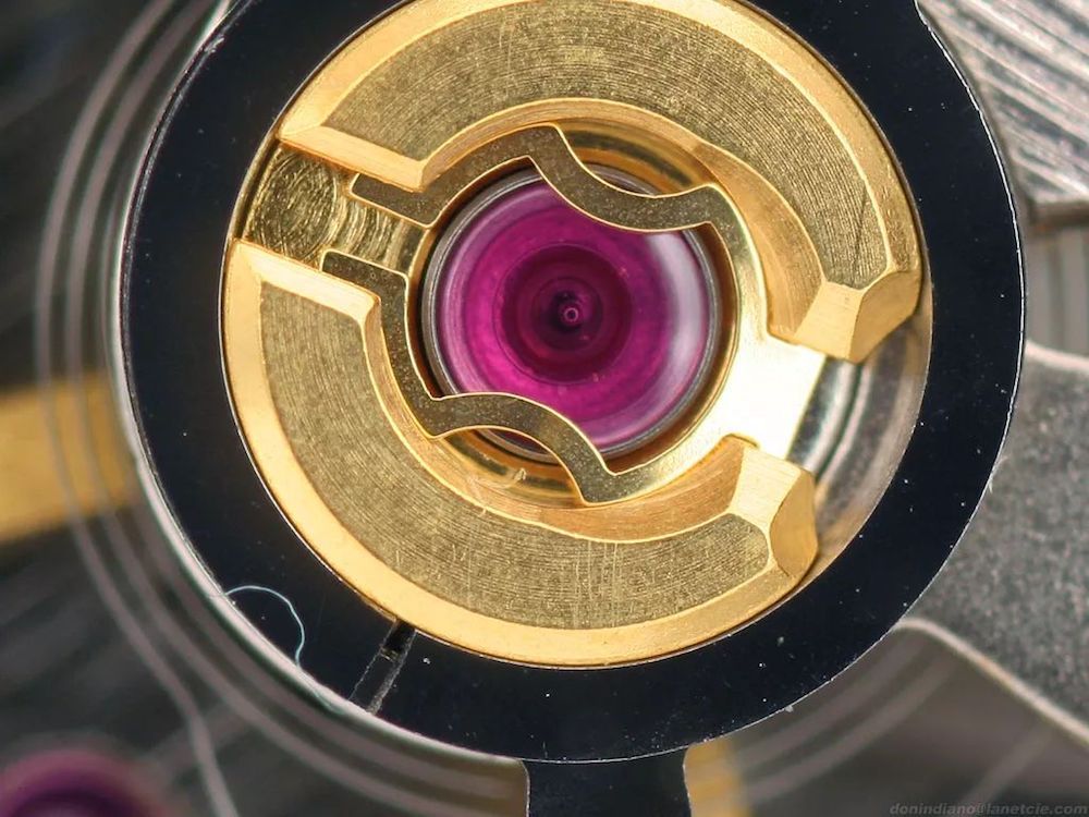 有没有一眼认出ETA7750的方法？