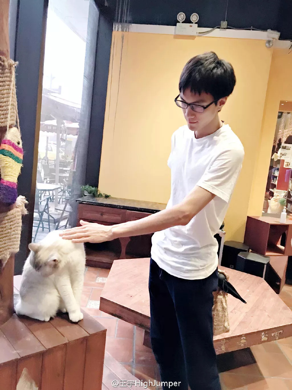 清华大学跳高亚运会冠军,清华学霸亚运跳高夺冠