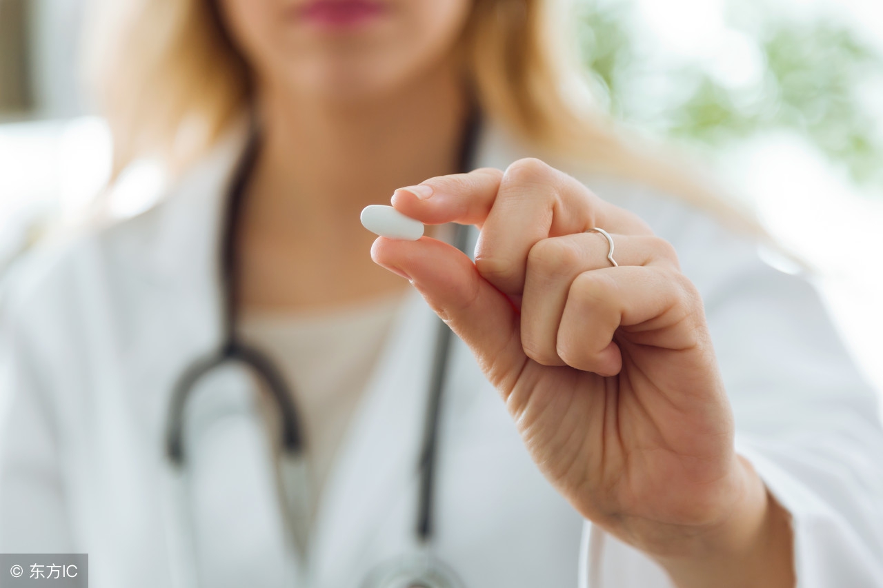 得了强直性脊柱炎怎么治疗,可善挺治疗强直性脊柱炎效果如何