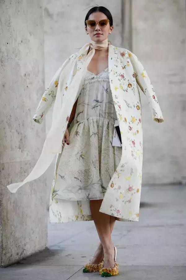 一个女人的品味好不好，要看她会不会玩丝巾！