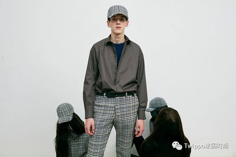 想要时髦过秋天这几件单品不能少,学穿搭初秋必备的三件单品怎么搭