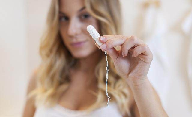 女裤老是发黄是什么原因,裤底发黄是怎么回事